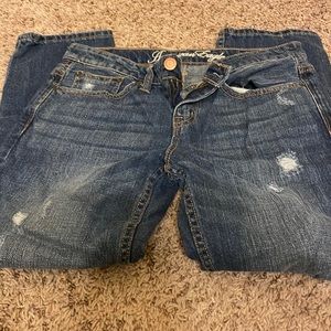 American Eagle distressed jeans